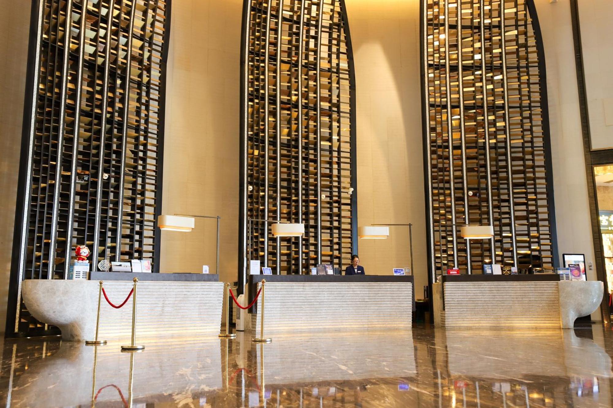 Wanda Realm Jiangmen Hotel Екстериор снимка