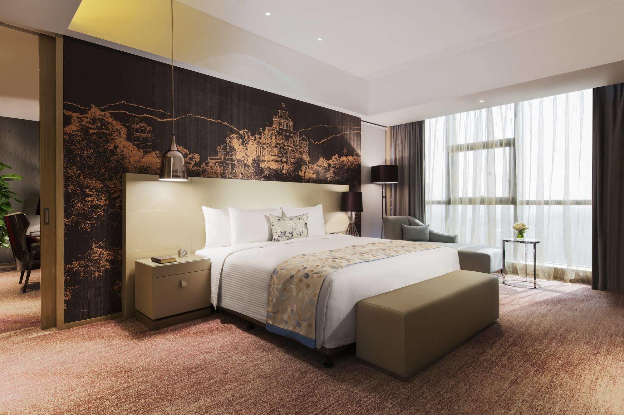 Wanda Realm Jiangmen Hotel Екстериор снимка