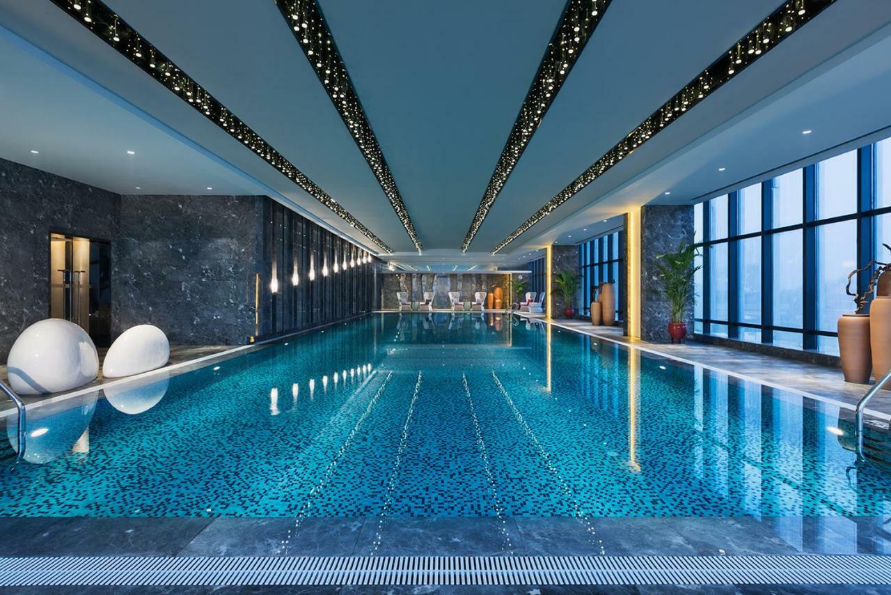Wanda Realm Jiangmen Hotel Екстериор снимка